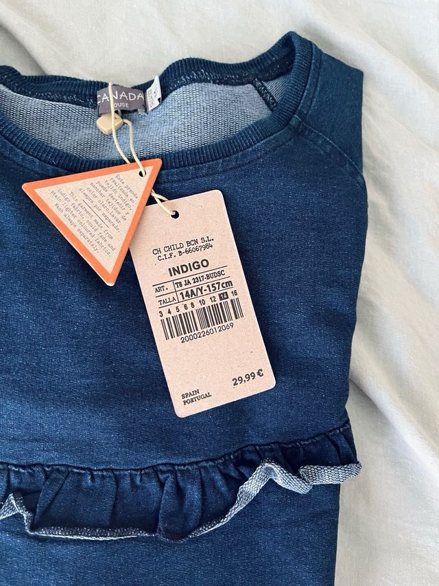 Sudadera vaquera con volantes