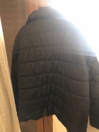 Chaqueta acolchada negra