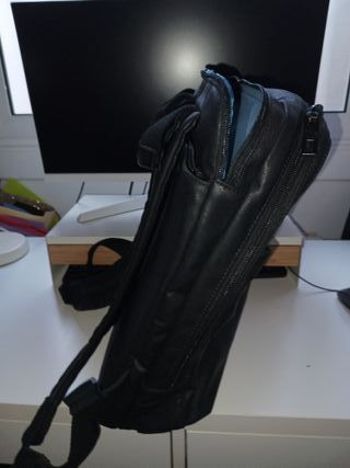 Motxilla de la marca Slang Bcn, model Working