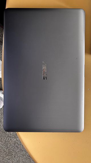 Portátil ASUS 1TB Plata