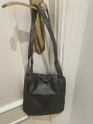 Bolso de mano plateado