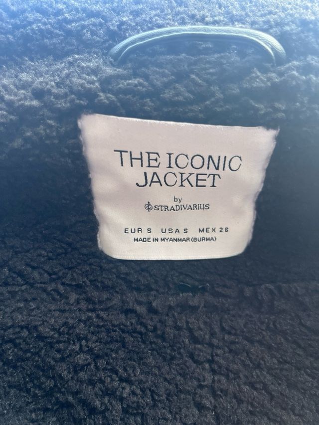 Abrigo doble faz Stradivarius negro