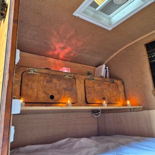 Mini Caravana Madera 750kg 2 personas