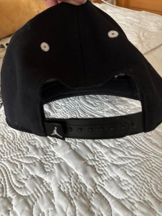 Gorra Jordan Negra con Logo Jumpman