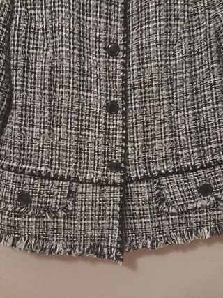 Chaqueta tipo Chanel Talla 38