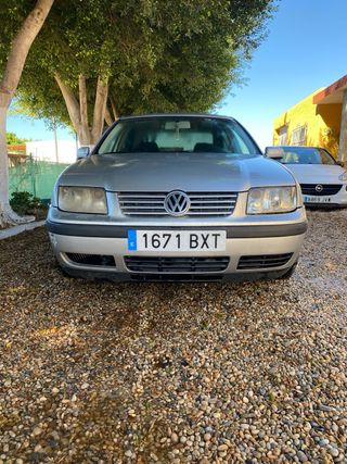 Volkswagen Bora 2002