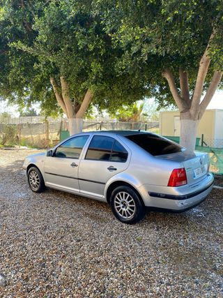 Volkswagen Bora 2002