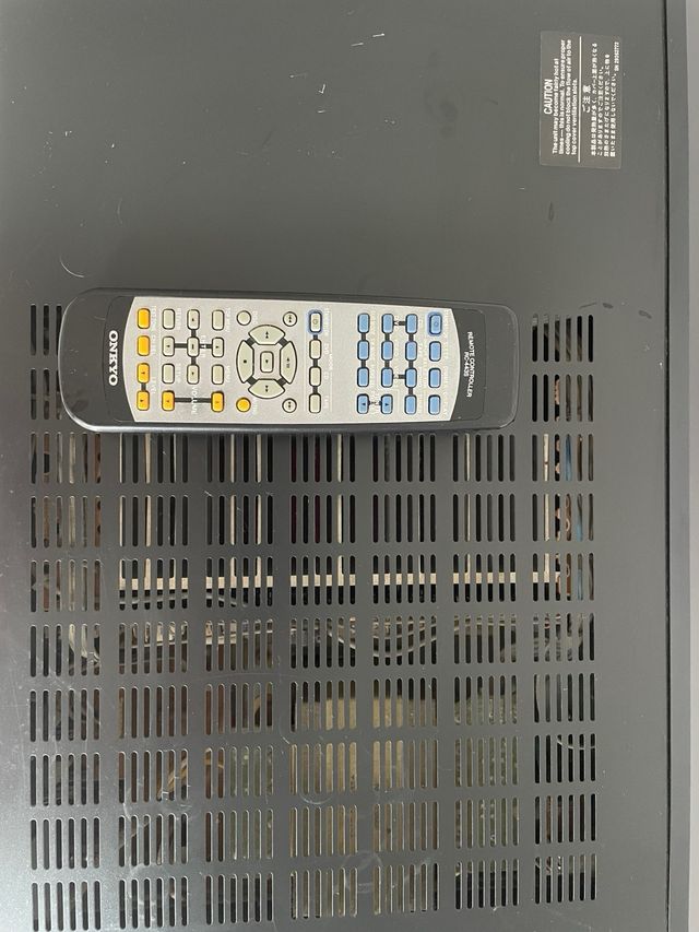 Amplificador A/V Onkyo TX-DS494 con mando