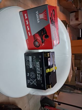 Batería Moto Yuasa YTZ12S 11.6Ah 210CCA