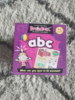 Juego de mesa BrainBox infantil en inglés.