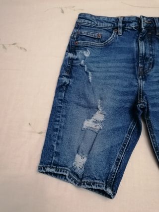 Pantalón vaquero corto hombre Pull&Bear 