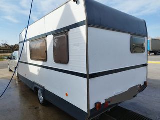 Caravana Brasilia 416-950 kgcon extras