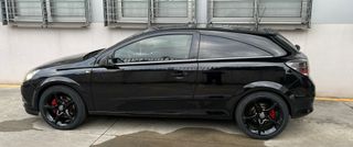 Opel Astra GTC