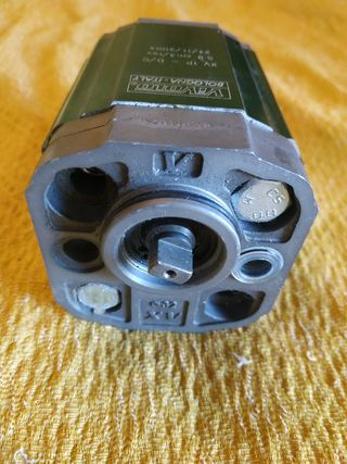 Bomba hidráulica Vivolo XV 1P - D/C