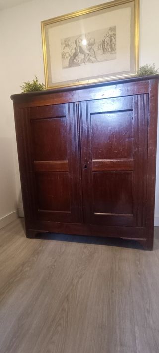 Mueble recibidor antiguo de madera