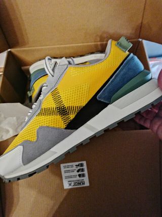 Zapatillas Munich Casual Talla 40 Gris/Amarillo.
