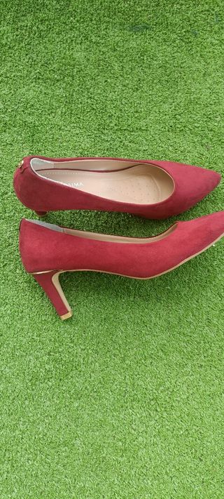 Zapatos tacón burdeos talla 40