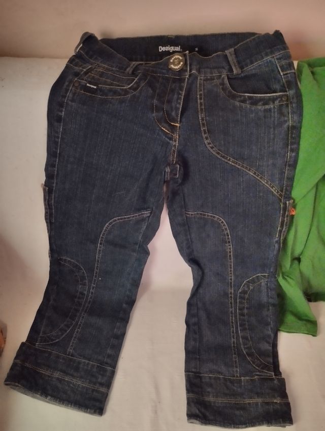 Lote Pantalón y Camisa Desigual