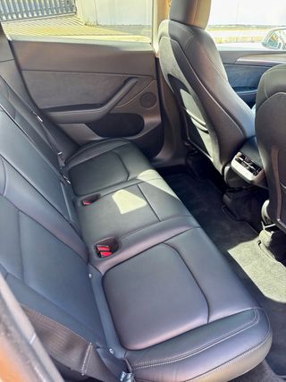 Tesla Model Y 2023 bajo KM