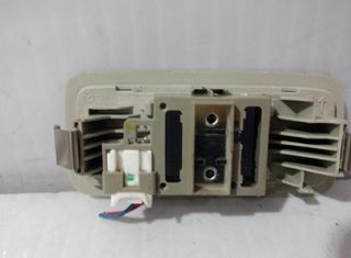 Luz interior mazda bhm951310a75 3 lim. () 143574