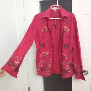 Camisa hippie estampado paisley