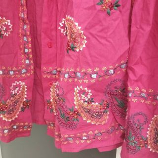 Camisa hippie estampado paisley