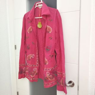 Camisa hippie estampado paisley