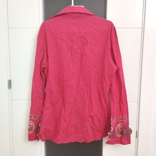 Camisa hippie estampado paisley