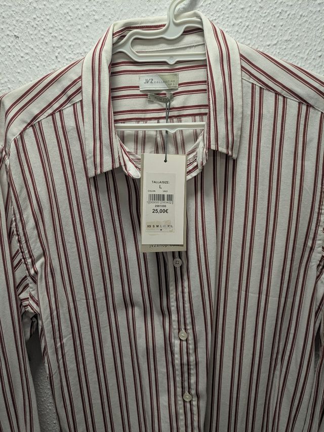 Camisa JVZ de rayas blancas y rojas