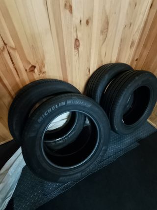 4 Ruedas Michelin Primacy 215/65 R17