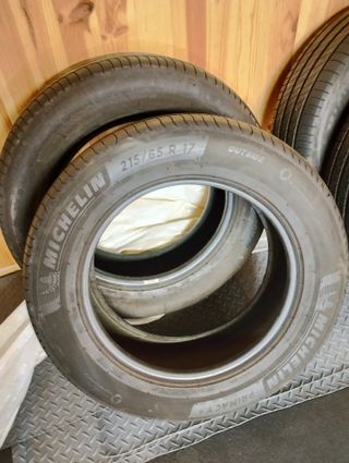 4 Ruedas Michelin Primacy 215/65 R17