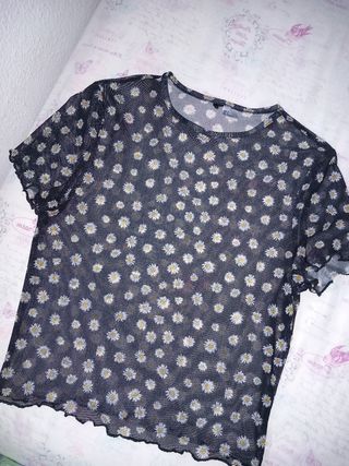 Top de malla con estampado de margaritas