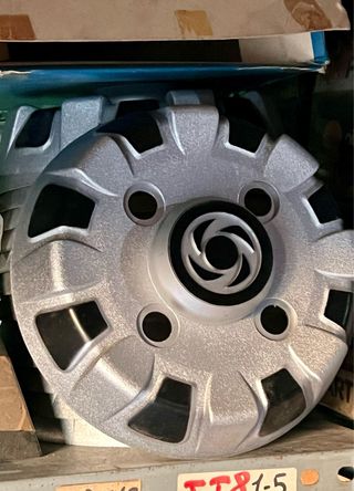 FAM5359 4 x Tapacubos Mini Clásico para llanta 10”