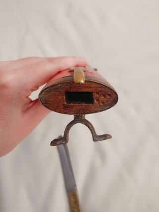 Abrecartas tijeras vintage con dibujo floral