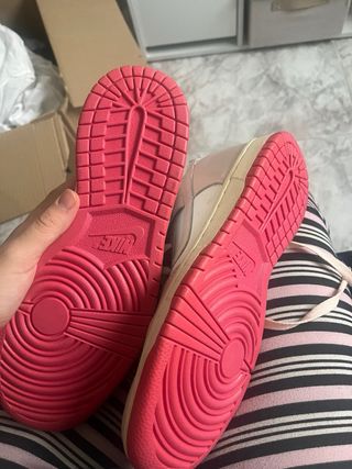 Zapatillas Nike Dunk High Rosa y Blanco