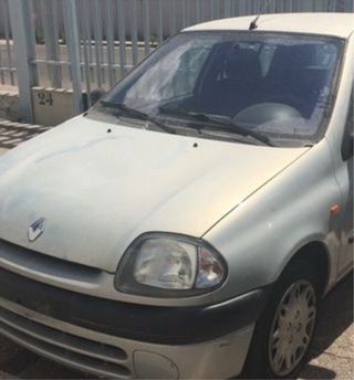 Capó Renault Clio II Gris Metalizado