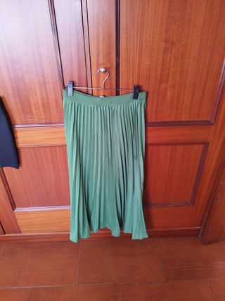 Falda corta lentejuelas roja