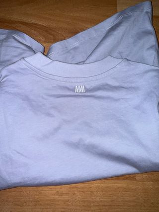 Camiseta Ami Paris Mujer Morada Nueva