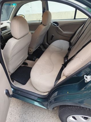 Rover 25 1999