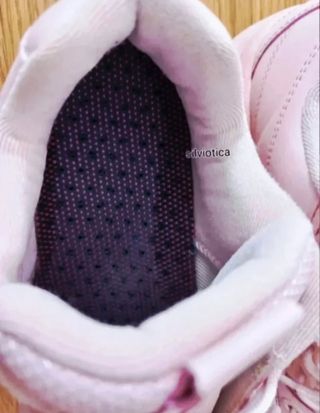 Zapatillas Levi's Rosas y Rojas Talla 38