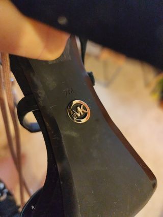 Zapatos de tacón Michael Kors negro