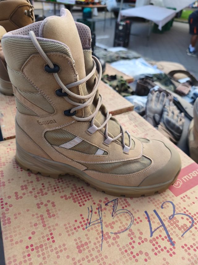 Botas Iturri Beige Talla 43