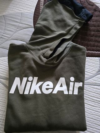 Sudadera Nike Air niño verde militar