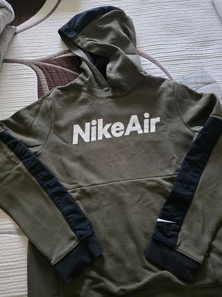 Sudadera Nike Air niño verde militar