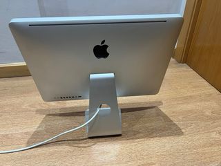 Apple iMac 21.5 2009 SSD 500GB 8GB RAM