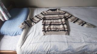 Jersey Burberry London Rayas Beige y Gris Talla M!