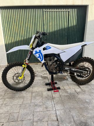 Husqvarna FC 250 