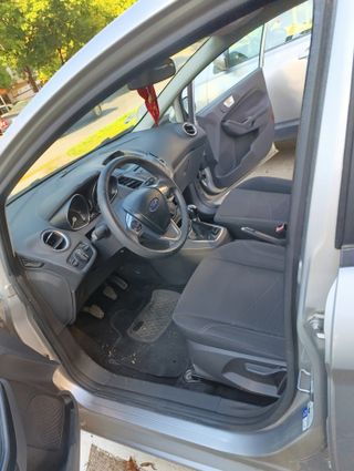 Vendo Ford Fiesta 2014 en Girona
