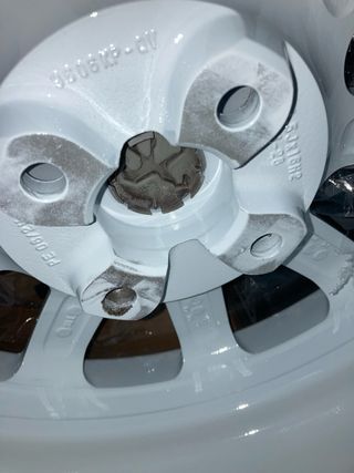 Se Venden 4 Llantas Peugeot GTI 16” Originales
