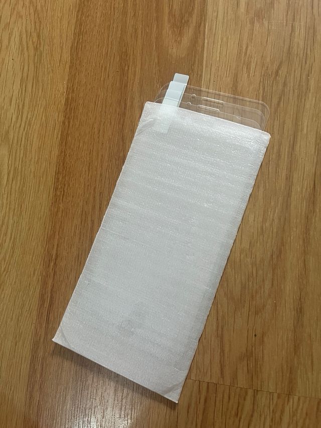 2 Capas e 3 Protetores para iPhone 7/8 Plus